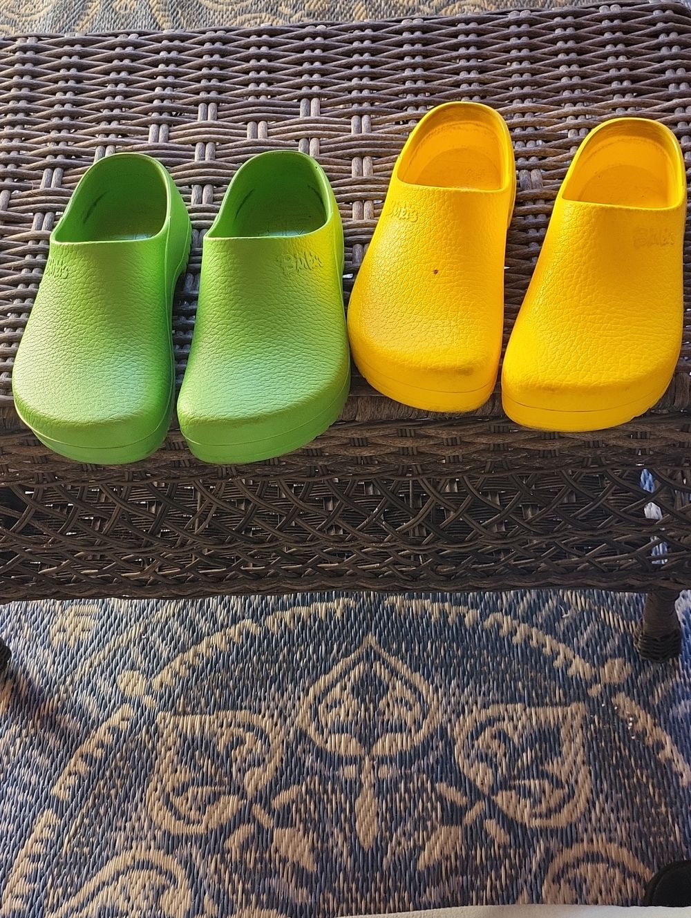 Women Slip-On Birkenstock Birke Clogs in Green and Yellow